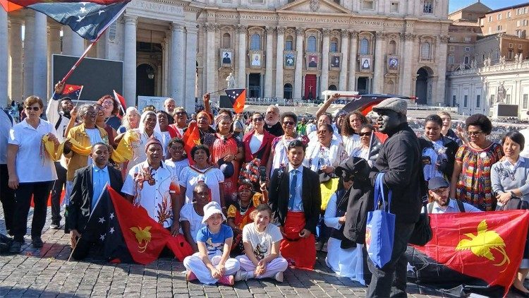 Pilgrims from Papua New Guinea at St Peter Square for the canonization of St. Peter To Rot