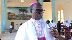 Dom Inácio Saúre, Arcebispo de Nampula (Moçambique)