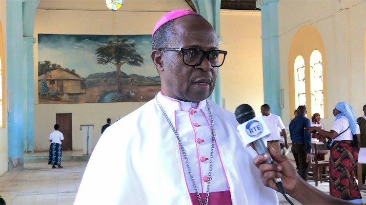 Dom Inácio Saúre, Arcebispo de Nampula (Moçambique)