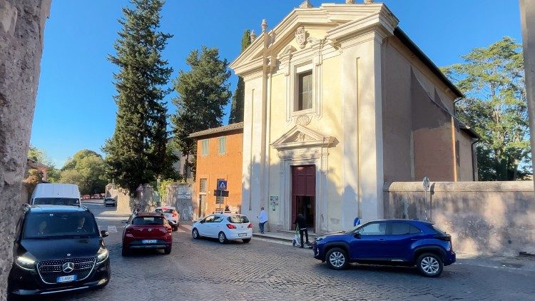 L'esterno della Chiesa del Domine Quo Vadis -  Foto: Vatican News - Paolo Ondarza