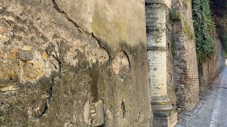 Il primo miglio dell'Appia Antica - Foto: Vatican News - Paolo Ondarza