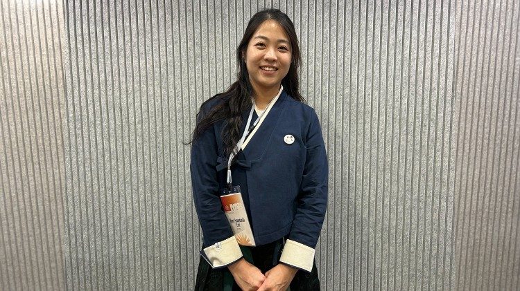 Jiun Anastasia Lee, joven surcoreana miembro del IYAB.