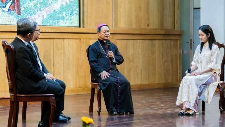 Buổi toạ đàm khai mạc Mùa Thụ Tạo 2025