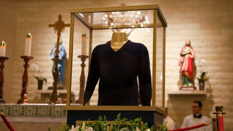 The relic was gifted by the Blessed’s own mother, directly from Assisi