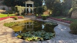 Dievo Motinos statula „Borgo laudato si’“ soduose Kastel Gandolfe