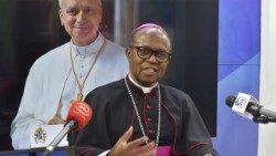 Dom Inácio Saúre, arcebispo de Nampula (Moçambique)