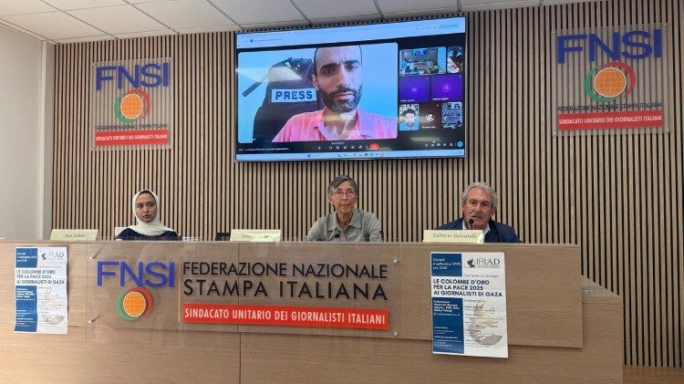 La conferenza stampa per il premio Colombe d'oro per la pace 2025