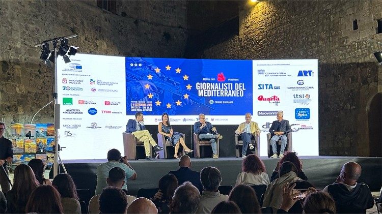 Il panel dedicato alle vittime delle mafie è stato il terzo della serata inaugurale del Festival