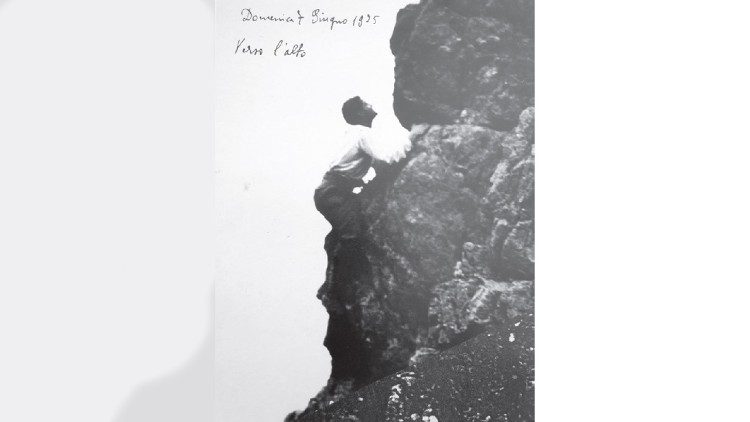 Hinauf in die Höhe - wenige Wochen vor seinem Tod schrieb er diese Worte auf das Bild vom Bergsteigen