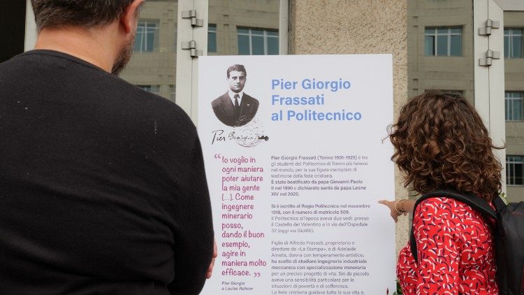Gli studenti visitano la mostra dedicata a Pier Giorgio Frassati