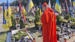 2025.09.06 Cardinale Sepe cimitero militare Leopoli (Lviv)