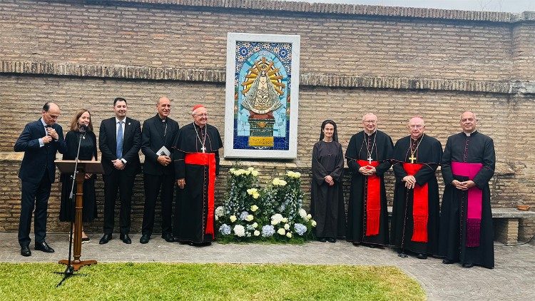 I partecipanti alla cerimonia di benedizione 