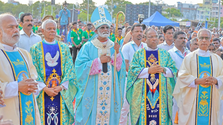 Archbishop Francis Kalist presided over Mass before the Procession at Velankanni