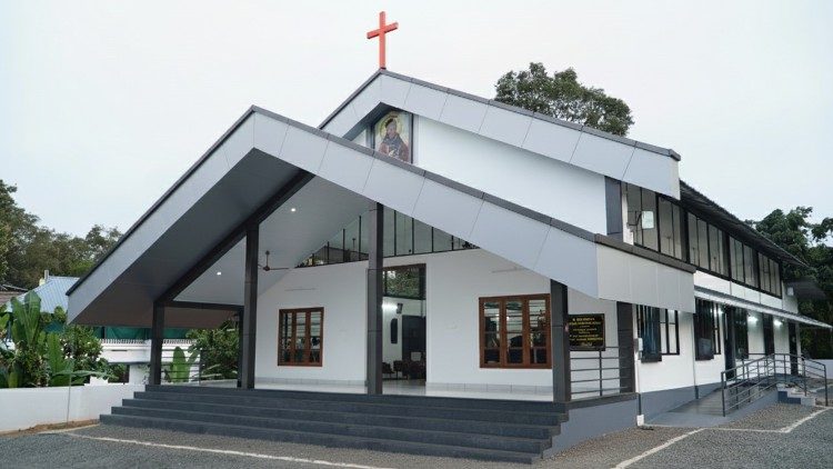 Հնդկաստանի մէջ Քարլօ Աքութիսի նուիրուած առաջին եկեղեցին