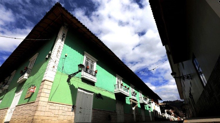 2025.09.13 PERU - CAJAMARCA - MUESTRA FOTOGRAFICA - JOSE LUIS CHAVEZ