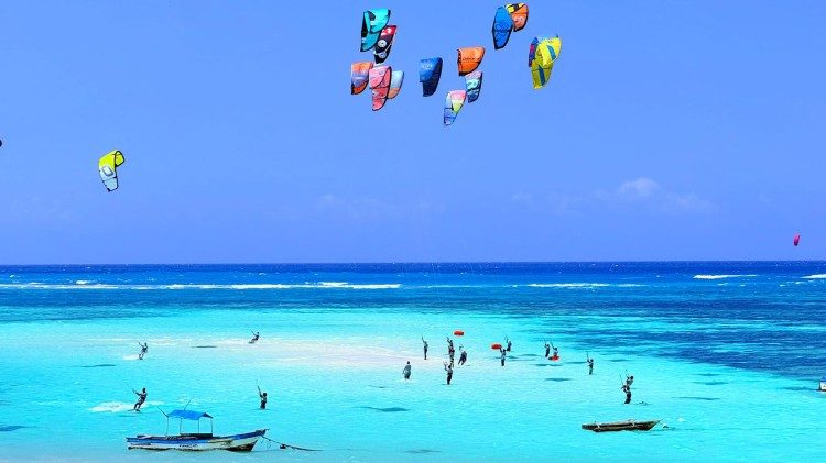 Tanzania-Zanzibar:Toleo la 5 la Kimataifa la mchezo wa Kitesurf 2026:"Zanzibar Cup" litafanyika tarehe 7 Februati 2026 kwenye Fukwe za Kiwengwa.
