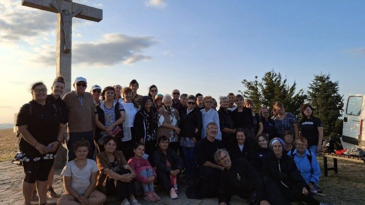 Поклонничество до местността "Кръста"