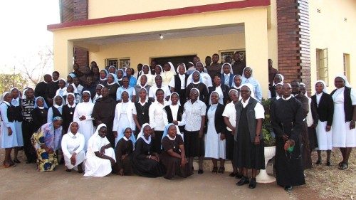 Temporarily professed religious men and women at the workshop in Zimbabwe