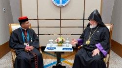 Արամ Ա. Վեհափառ Հայրապետը հանդիպում ունեցաւ Կարդինալ Ճորճ Ժաքոպ Քուվաքատին հետ