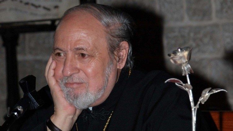  Arkimandriti arbëresh mons. Eleuterio Fortino