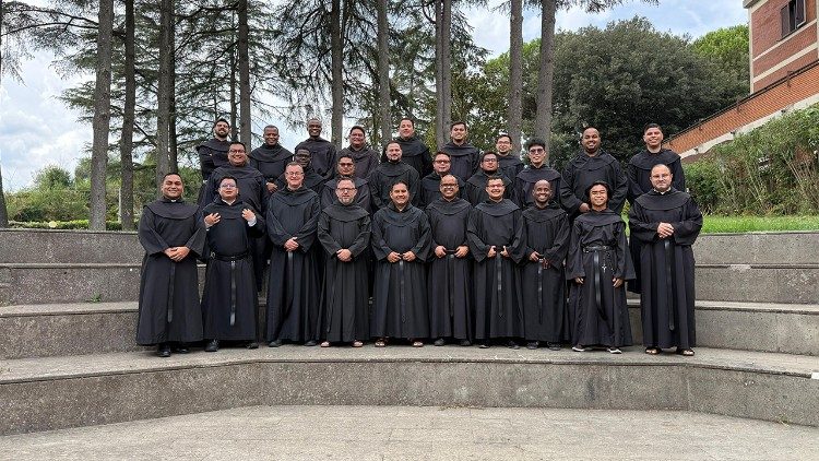 El grupo de jóvenes religiosos Agustinos Recoletos