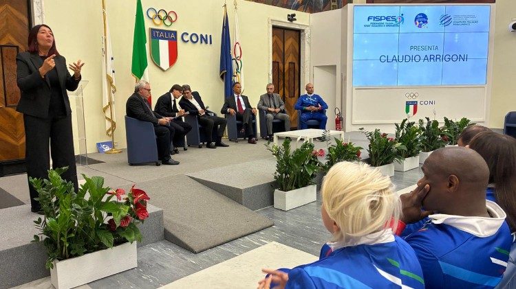 Un momento della presentazione della squadra paralimpica italiana al Coni