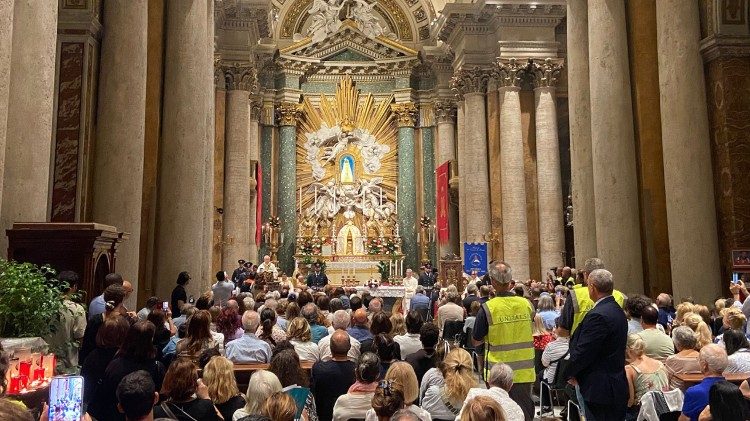 Il cardinale Parolin durante la Messa per la festa di Padre Pio
