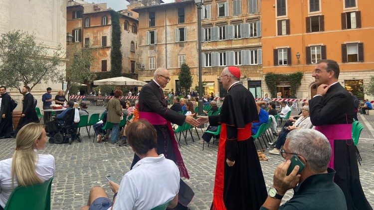 Il cardinale Parolin arriva per la Messa per la festa di Padre Pio