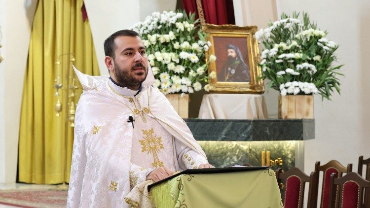 Հայր Սահակ Քէշիշեան