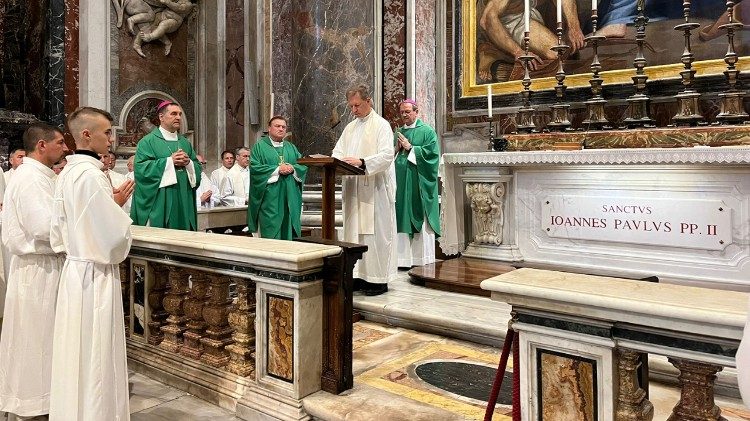 (Ks. Marcin Gołębiewski)