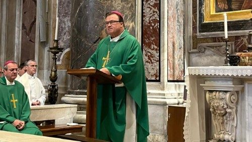 Bp Nykiel przy grobie św. Jana Pawła II: niebo nie może czekać