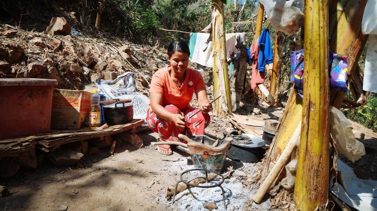 Monseñor Pacho: Apoyar la dignidad de quienes se la niegan