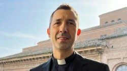 Monseñor Roberto Campisi