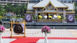 Arhivă: Adunarea plenară a FABC în Thailanda