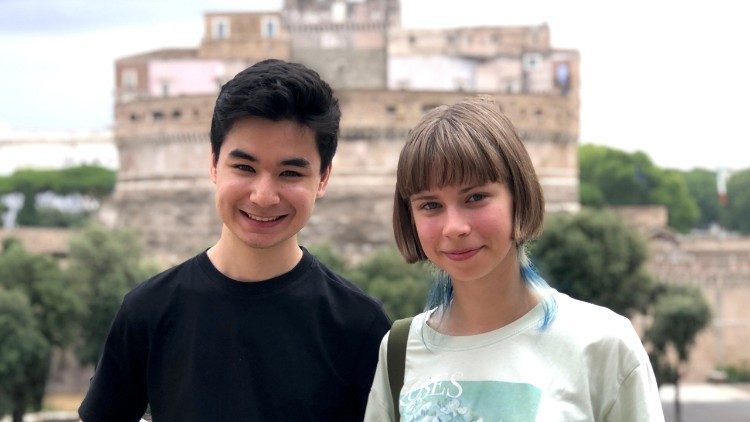 Наокі та Міра