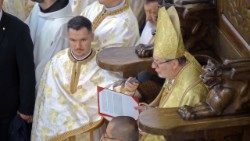 Uroczystości pogrzebowe kardynała Luciana Mureşana