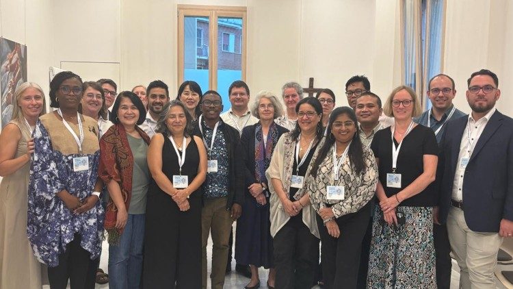 Gruppenbild von „lay ministers“ in Rom