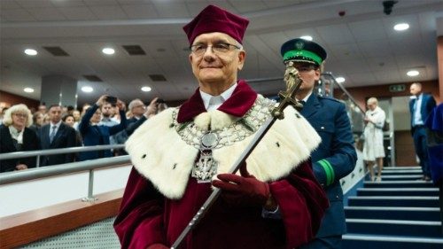 Rekordowa liczba chętnych do studiowania na UKSW