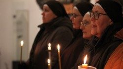 Motrar rregulltare, Dita e Jetës së Kushtuar