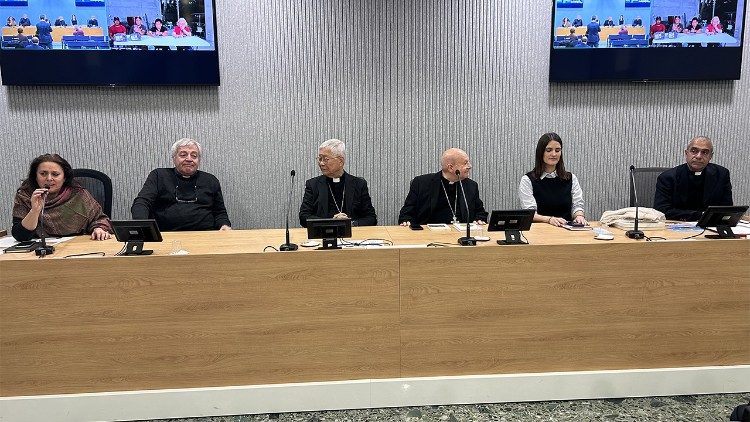Un momento della conferenza stampa di presentazione nella Sala Marconi di Palazzo PIo. 