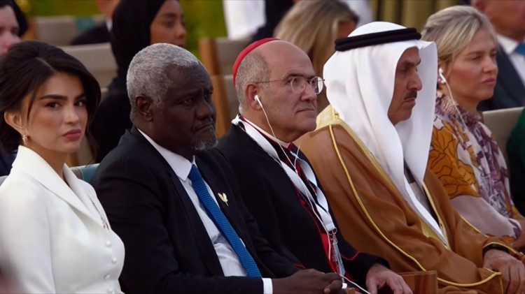 Al centro, il cardinale Jos&eacute; Tolentino de Mendon&ccedil;a, prefetto del Dicastero per la Cultura e l’Educazione..