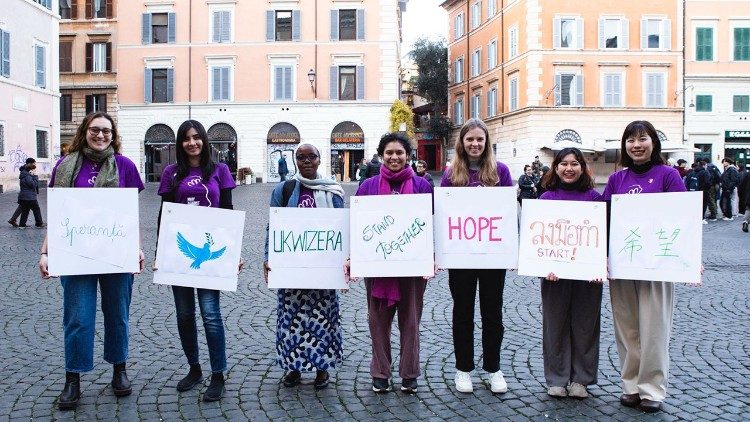 Flashmob durante la Giornata mondiale della tratta 2025