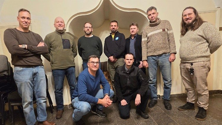 Kauno jėzuitų rektorato Exodus bendruomenė (Jono Tamulio nuotrauka)