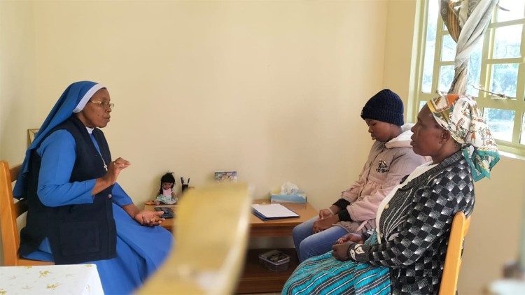 Sestra Jacqueline během poradenstv&iacute;