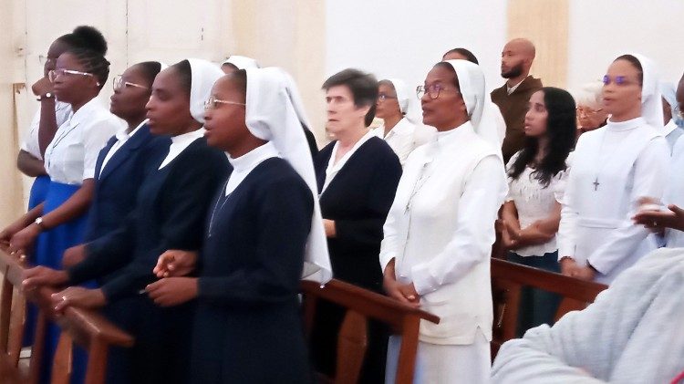 Consagradas na Missa do Dia Mundial da Vida Consagrada 