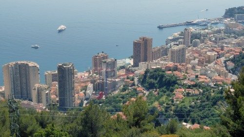 El Papa en el Principado de M&oacute;naco: "Pa&iacute;s peque&ntilde;o pero con grandes horizontes"