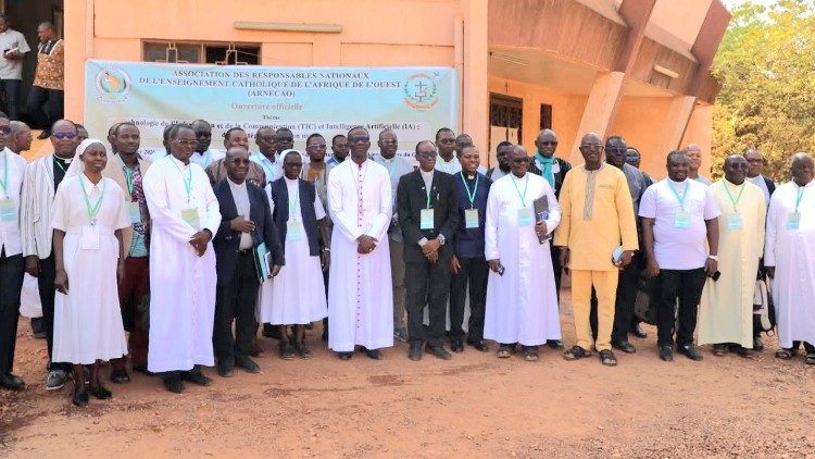 2026.02.12 Burkina Faso : Les membres  de l’Association des Responsables Nationaux de l’Enseignement Catholique de l’Afrique de l’Ouest (ARNECAO).