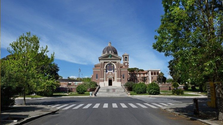 La parrocchia di Santa Maria Regina Pacis a Ostia lido che domani, 15 febbraio, visiterà Papa Leone XIV