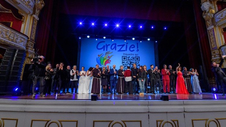 Gli artisti della serata "Fratelli Tutti - Insieme con arte" (Giacomo Occhiogrosso)