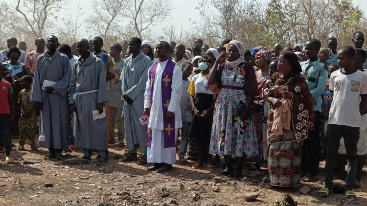 Viste du nonce apostolique &agrave; Kandi